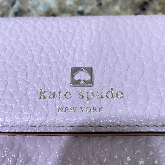 ♠️KATE SPADE pink pebbled leather wallet. - Picture 3 of 12